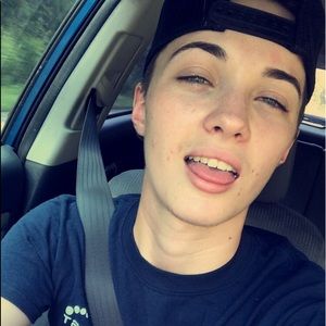 Meet your Posher, Torri